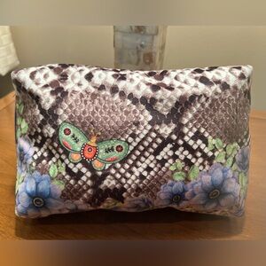 Estée Lauder 🍒 Floral and Butterfly Animal Print Soft cosmetic Bag